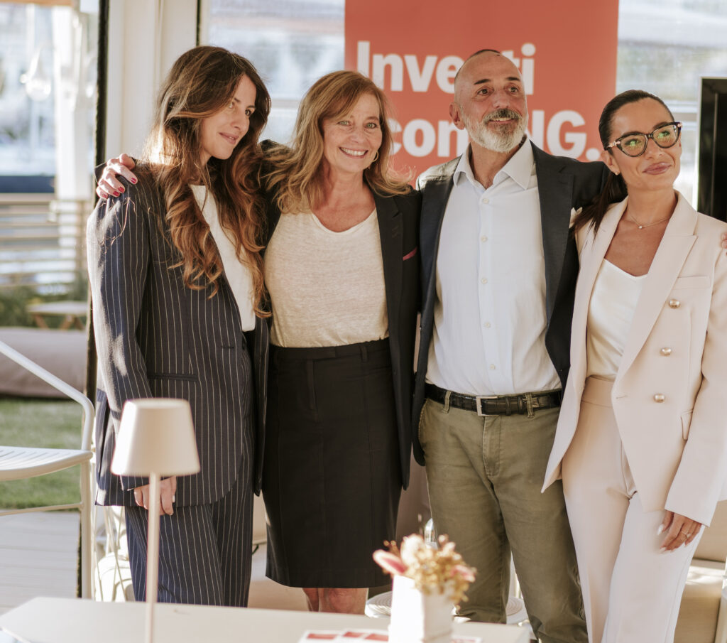 La leadership efficace crea contesto e clima di fiducia per permettere alle persone di dare risposte rapide efficaci innovative alle sfide costanti